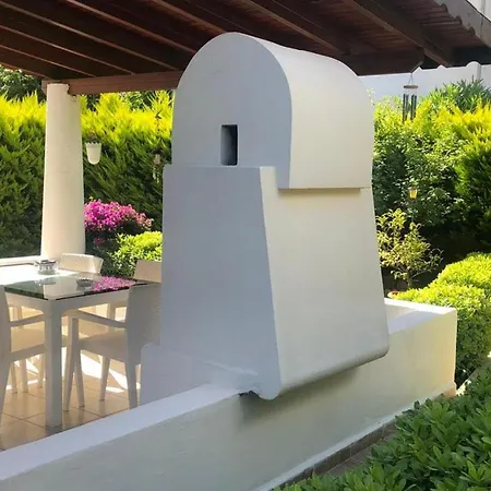Bodrum Torba 2 Bedrooms Shared Pool Villa Jesus 빌라
